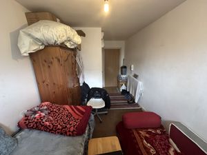 Photo 5- click for photo gallery